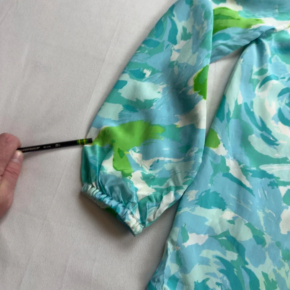 Lilly Pulitzer XS Elsa Silk Top First Impressions...FLAW spots on front & sleeve